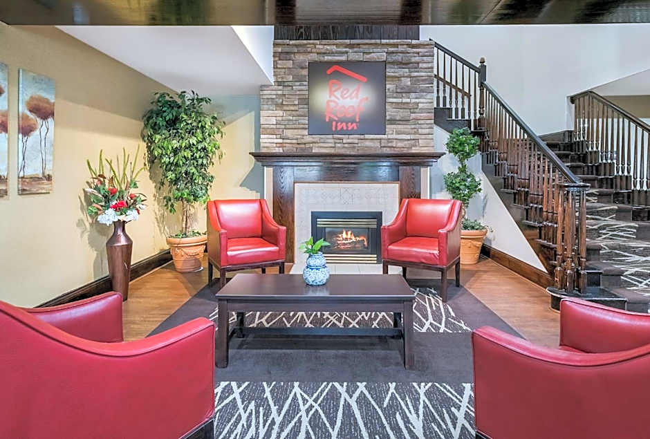 Red Roof Inn & Suites Knoxville East