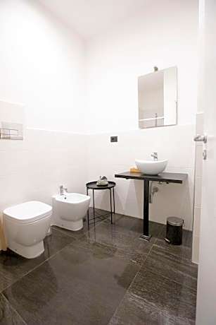 Deluxe Double or Twin Room with City View