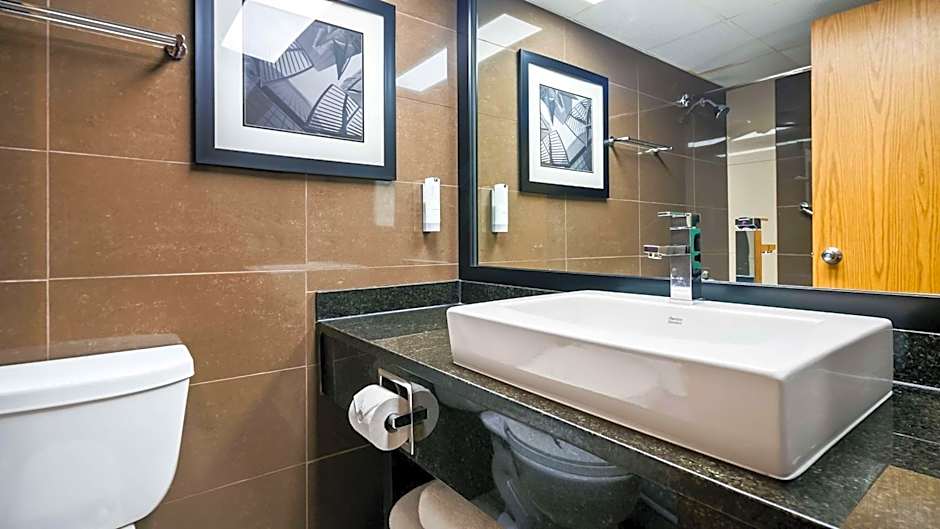 Best Western Village Park Inn