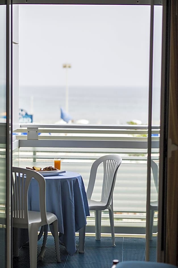 Club Hotel - Fronte Mare con Depandance adiacente