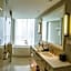 Hotel  Carnival Qingdao
