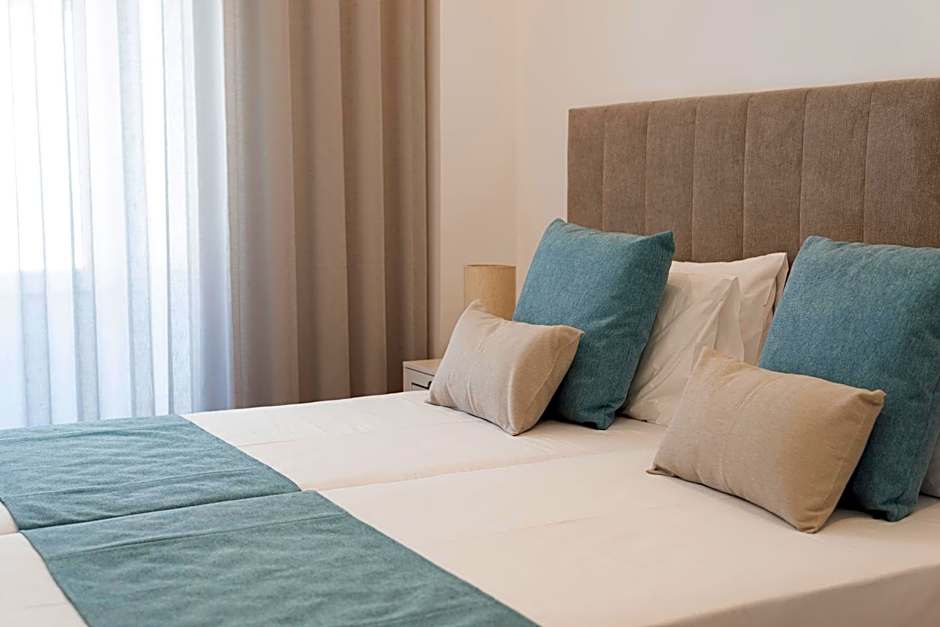 Madalena Hostel e Suites