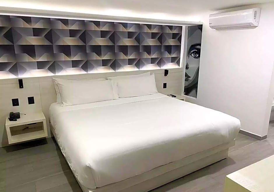 The Andy Hotel