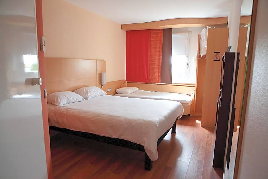 ibis Albert Pays De Le Somme
