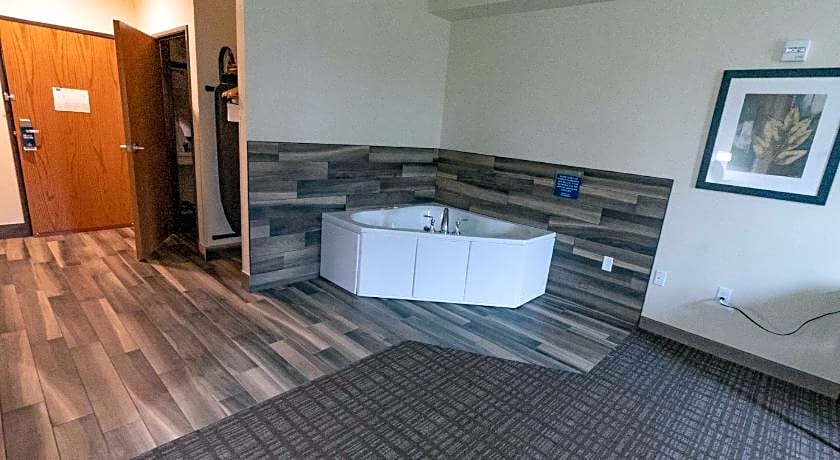 Cobblestone Inn and Suites Sheldon