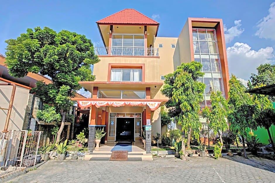 CAPITAL O 3933 Hotel Grand Anugrah