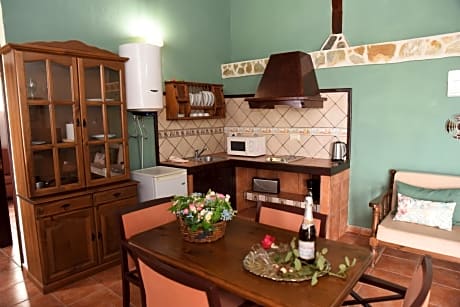 One-Bedroom Apartment (2 Adults)