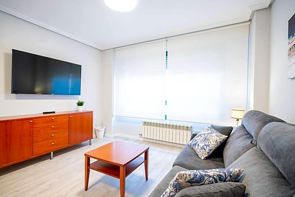 Apartamentos GO - Génova Parquesol - Parking Gratuito-Zona libre de bajas emisiones