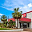 Econo Lodge Inn & Suites