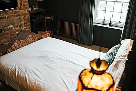 William de Percy Classique