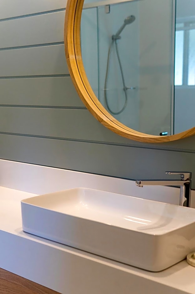 The Quarters, Ascend Hotel Collection