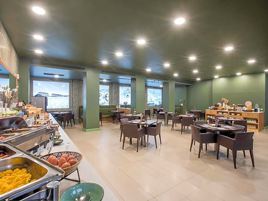 Mercure Roma Centro Saint John