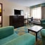 La Quinta Inn & Suites by Wyndham Plattsburgh