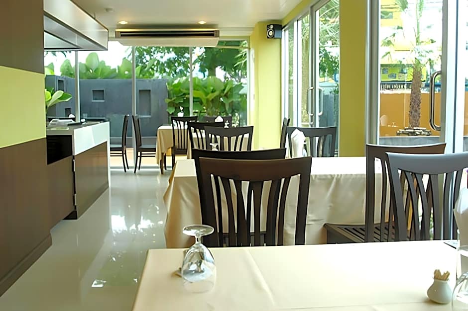 The Ivory, Suvarnabhumi Airport