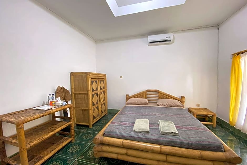 Duyung Rooms and Resto