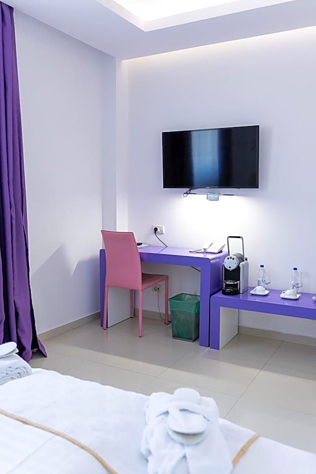 Hotel Christina Plus