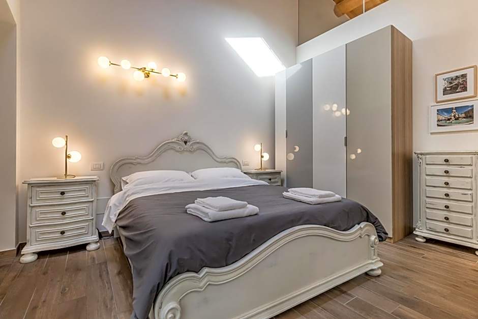 Veronetta Stunning Rooftop with Lift