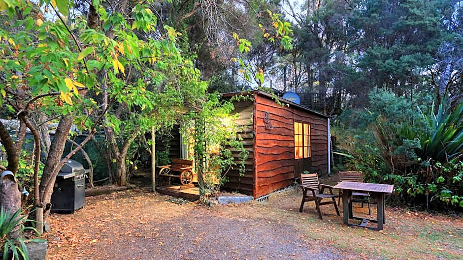 Crayfish Creek Van & Cabin Park