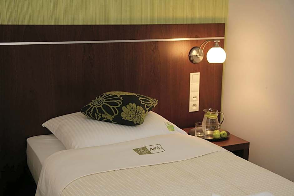 Hotel Azyl