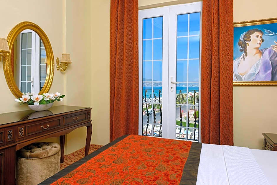 Antique Roman Palace Museum Hotel - Adults Only Ultra All Inclusive