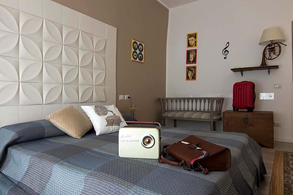 Ad Hoc Rooms