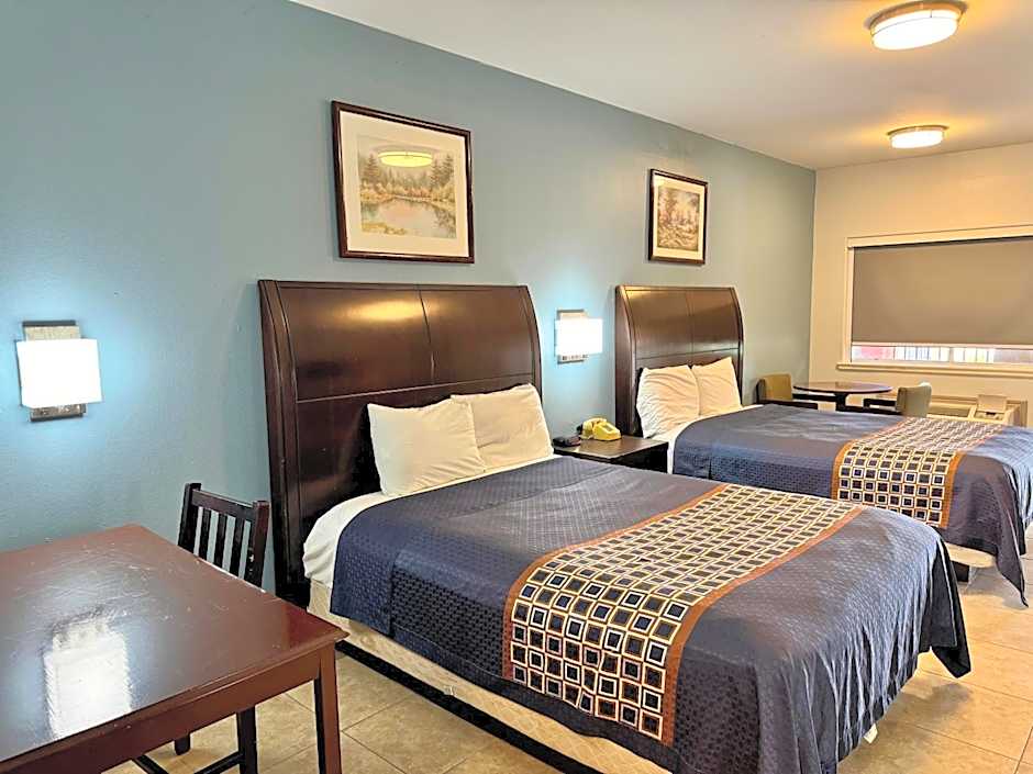 Texas Inn and Suites City Center at University Dr.