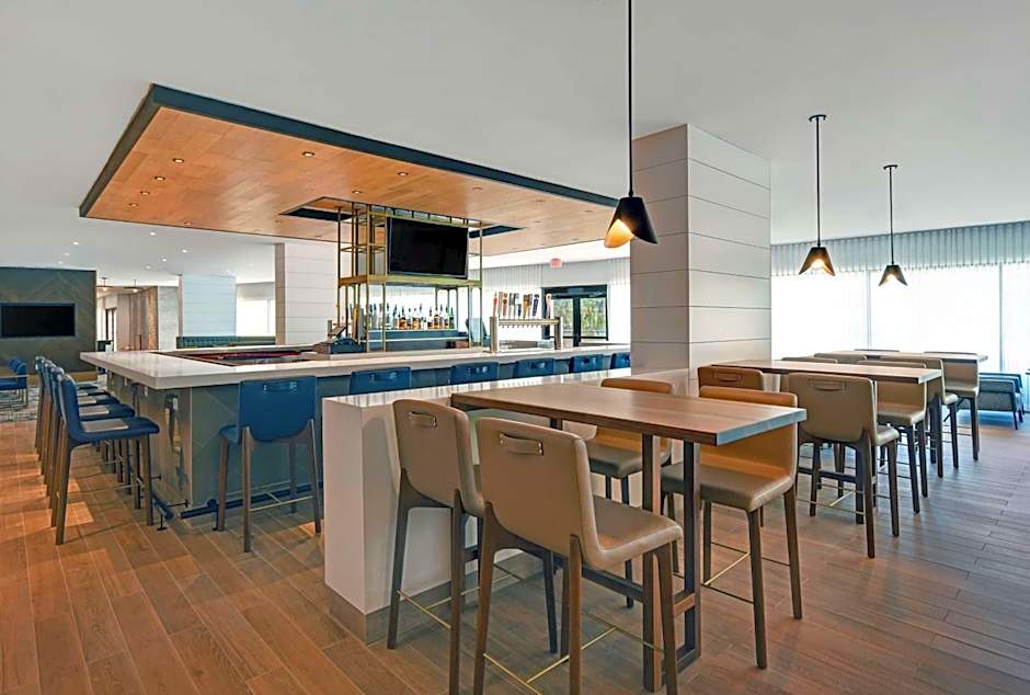 Hilton Peachtree City Atlanta Hotel & Conference Center