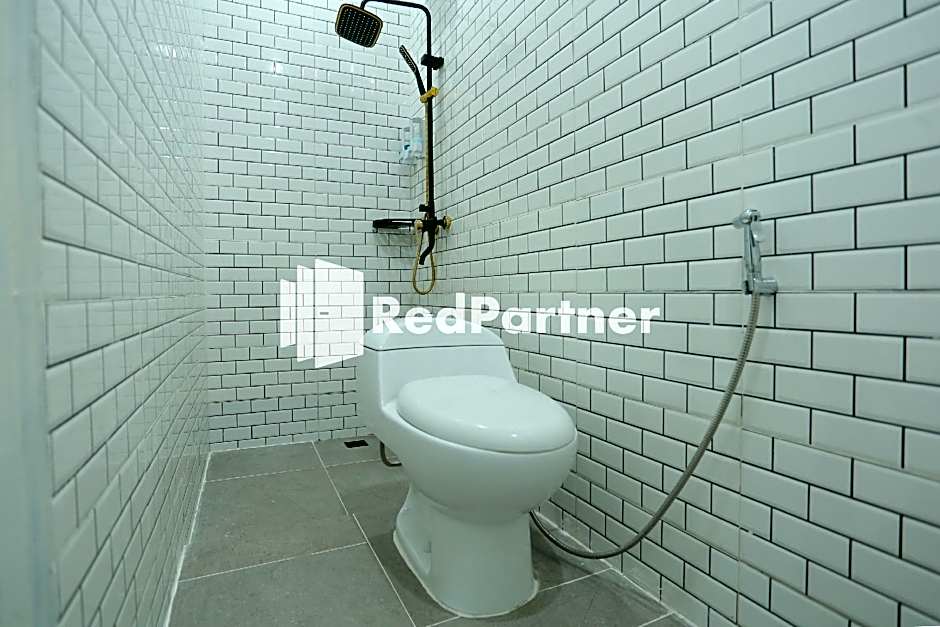 Pringgading Surf Camp Bengkulu Mitra RedDoorz