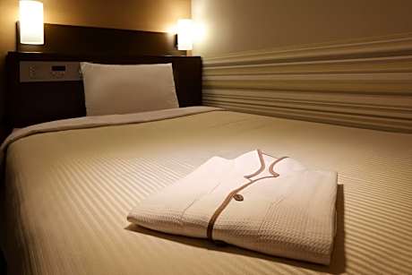 Single Room - Non-Smoking