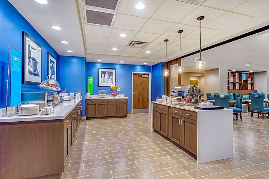 Hampton Inn & Suites Saraland Mobile