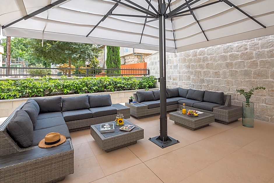 Mediterra Residence
