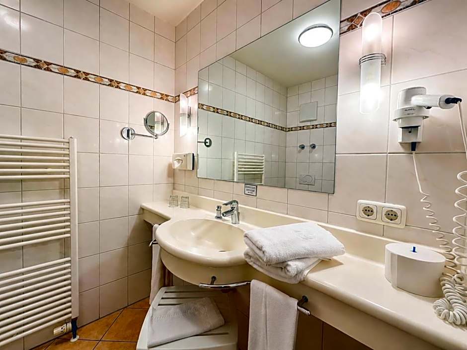 Hotel Schatten