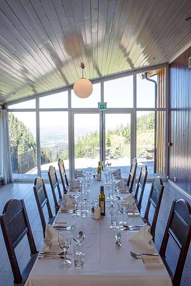 Kleivstua Hotel near Krokskogen