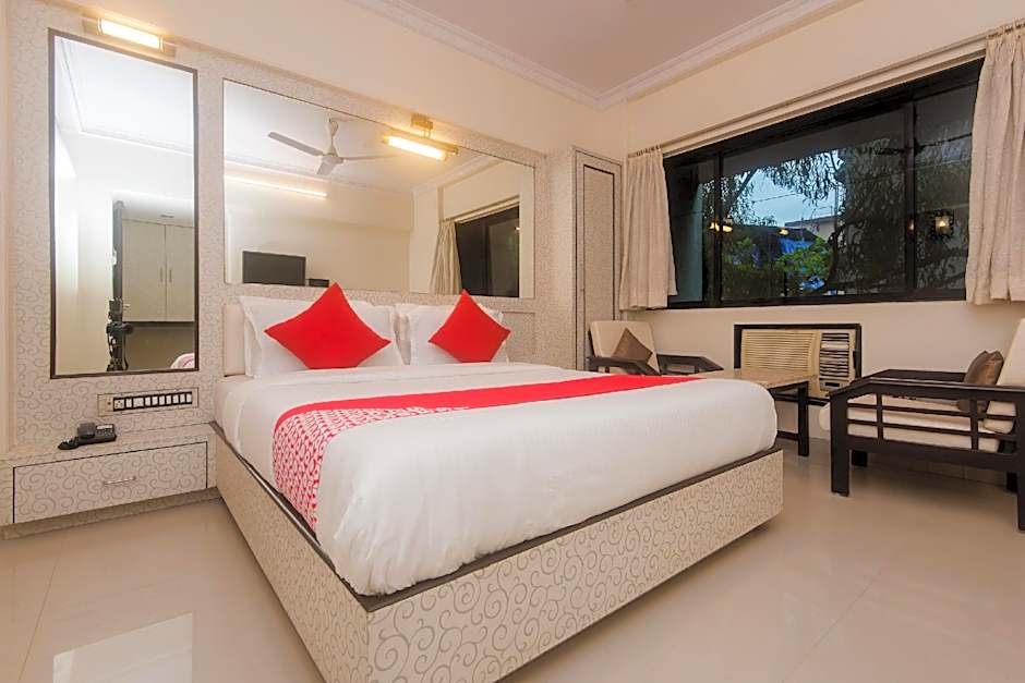 Photo 1 of 18 of Classic 1 Double Bed or 1 Twin Bed