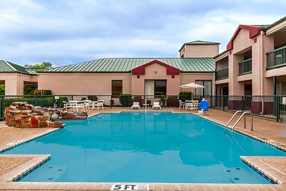 Super 8 by Wyndham Jasper TX