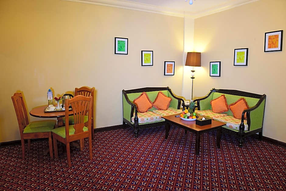 La Rosa Hotel, Juffair