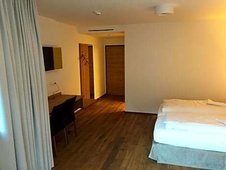 Comfort Double Room with Mountain View