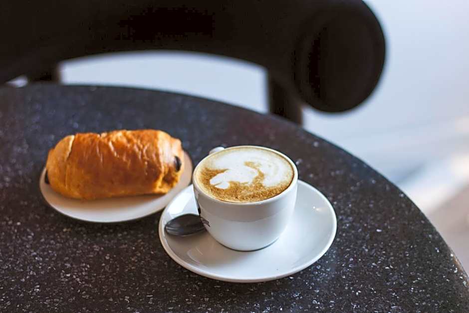 Kai 36 - Hotel zwischen Fels und Fluss