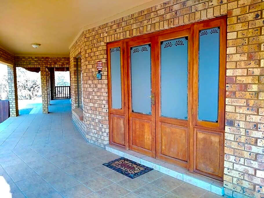 Zebula Golf and Wildlife Estate - Njala Crossing Pax 13 - Moi Signature Luxury villa