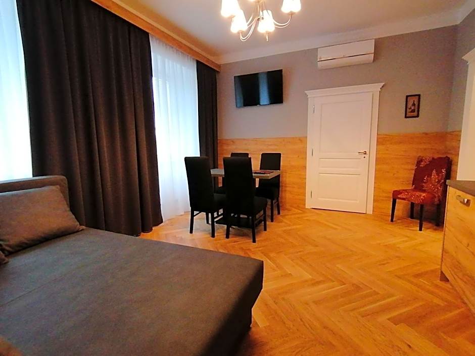 GOLDEN STAR - Premium Apartments