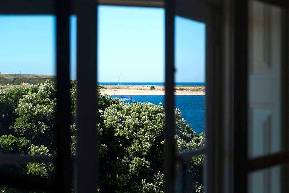 Duas Portas Townhouse