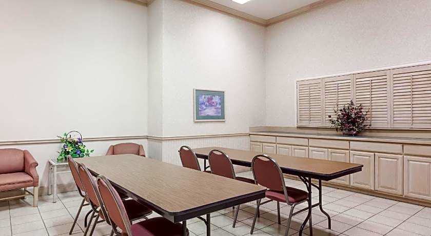 Super 8 by Wyndham Jasper TX