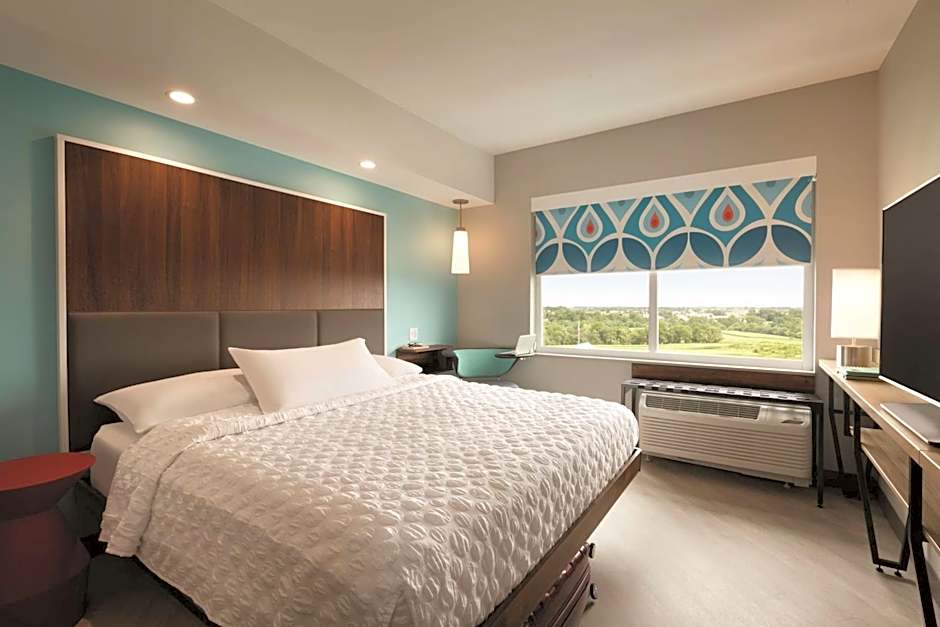 Tru by Hilton Lancaster East PA