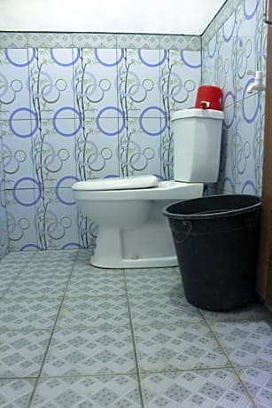 Deluxe Family Room with AC (Lumbung)