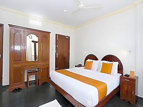 FabHotel Wateredge Beach Resort - 200m from Samudra Beach Park