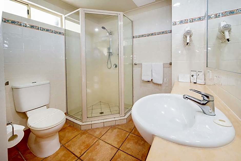 Shamrock Gardens Motel