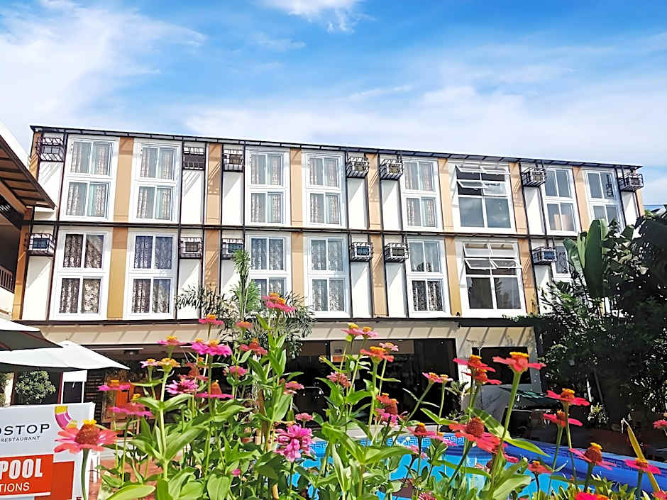 AEROSTOP HOTEL & RESTAURANT