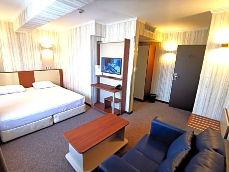 Standard Double Room with Free Parking