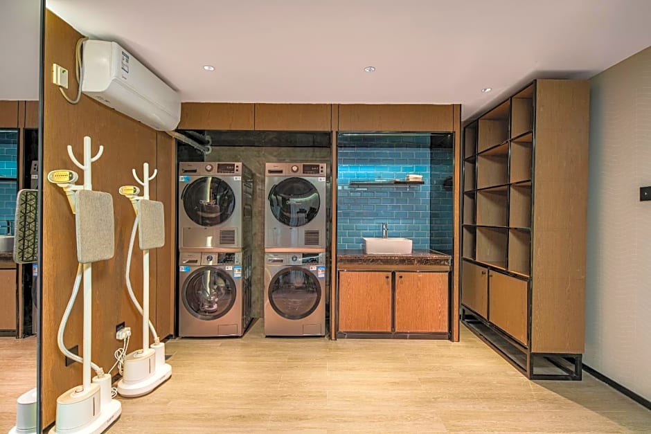 Echarm Hotel Guigang Pingnan Jiangbin Mingmen River View