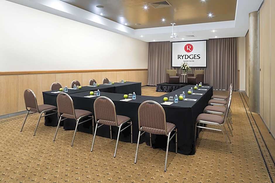 Rydges Mackay Suites